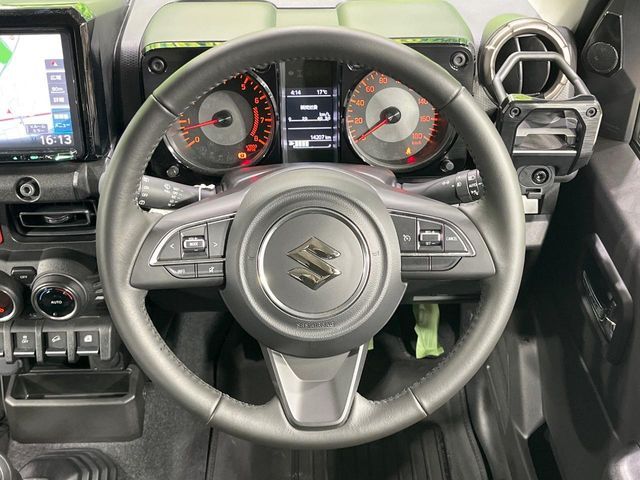 SUZUKI JIMNY SIERRA 2023