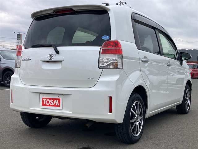 TOYOTA SPADE 4WD 2015