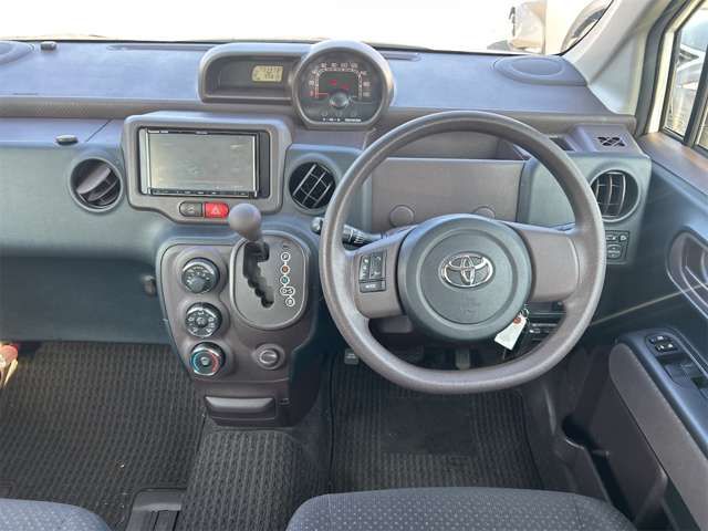TOYOTA SPADE 4WD 2015