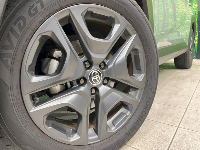 TOYOTA RAV4 4WD 2023