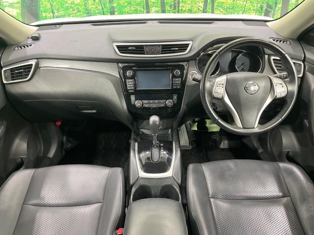 NISSAN X-TRAIL 2WD 2015