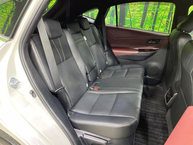 TOYOTA HARRIER HYBRID 2015