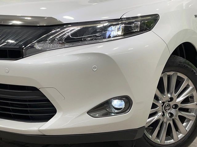 TOYOTA HARRIER HYBRID 2015