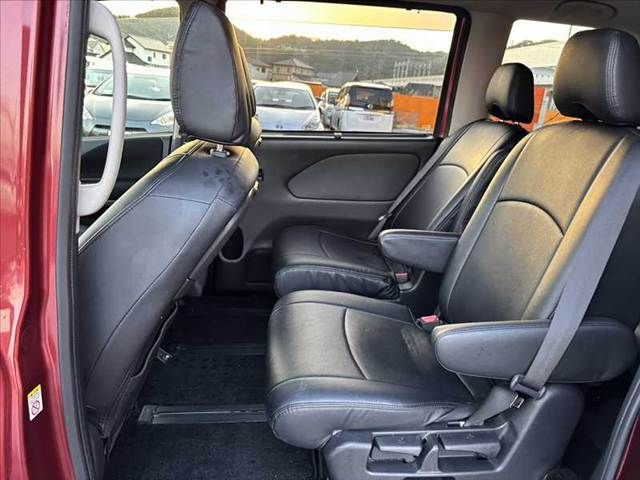 NISSAN SERENA  WG 2018