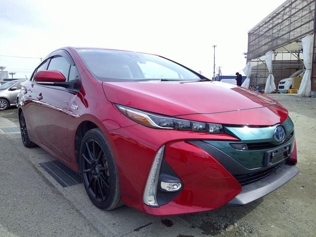 TOYOTA PRIUS PHV 2018