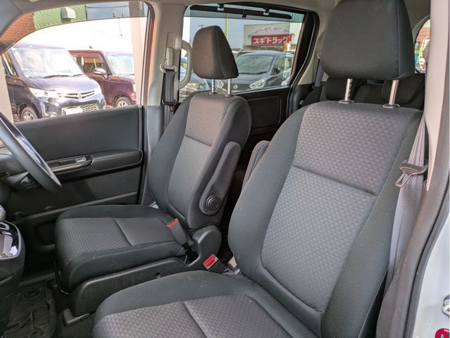 HONDA FREED plus HYBRID 4WD 2017