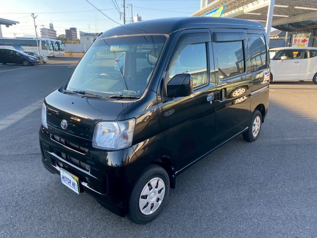 TOYOTA PIXIS van 2016