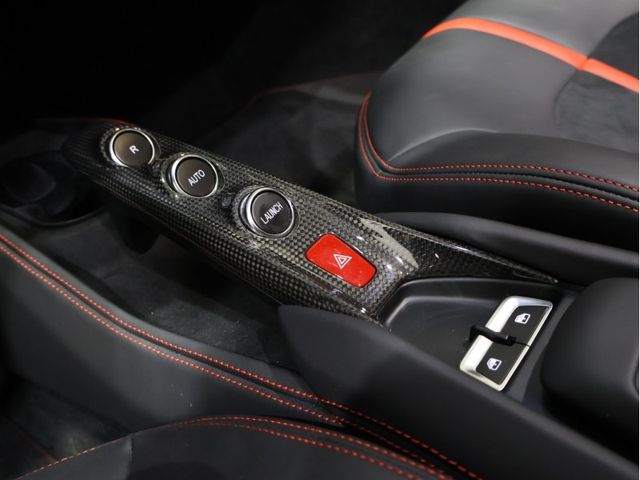 FERRARI FERRARI F8 Spider 2022