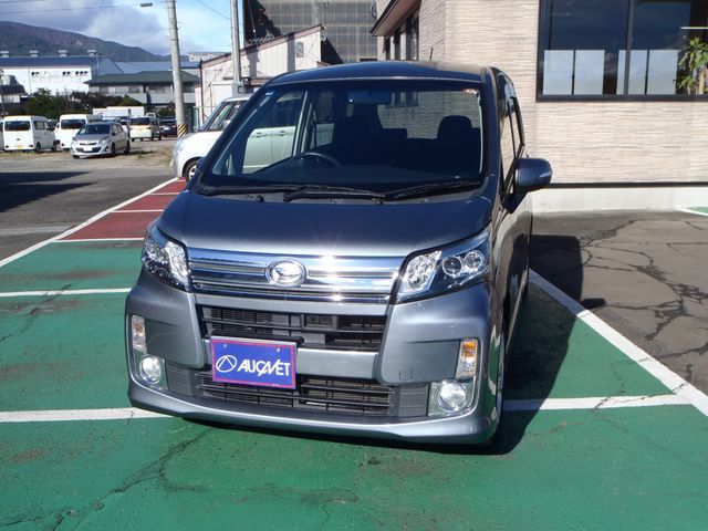 DAIHATSU MOVE CUSTOM 2014