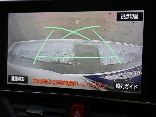 TOYOTA NOAH HYBRID 2017