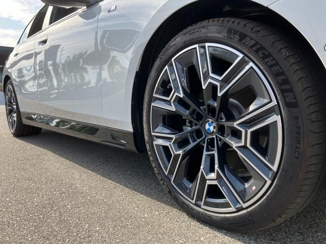 BMW BMW 5series TOURING 2025