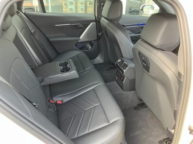 BMW BMW 5series TOURING 2025