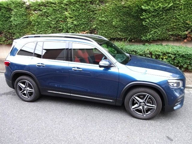 MERCEDES BENZ MERCEDES BENZ GLB 2023