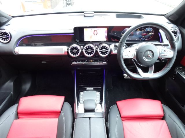 MERCEDES BENZ MERCEDES BENZ GLB 2023