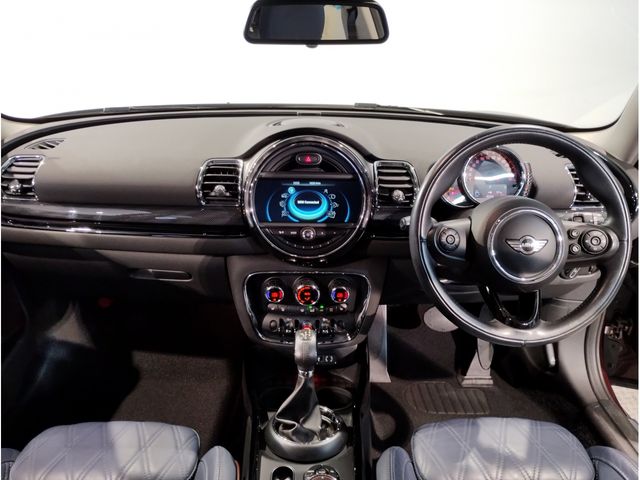 BMW BMW MINI COOPER D CLUBMAN 2016