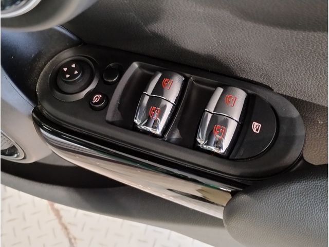 BMW MINI COOPER D 5DOOR 2023