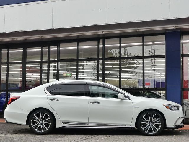 HONDA LEGEND HYBRID 2020