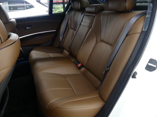 HONDA LEGEND HYBRID 2020