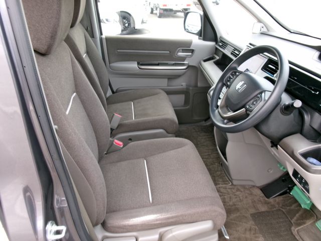 HONDA STEPWAGON 2019