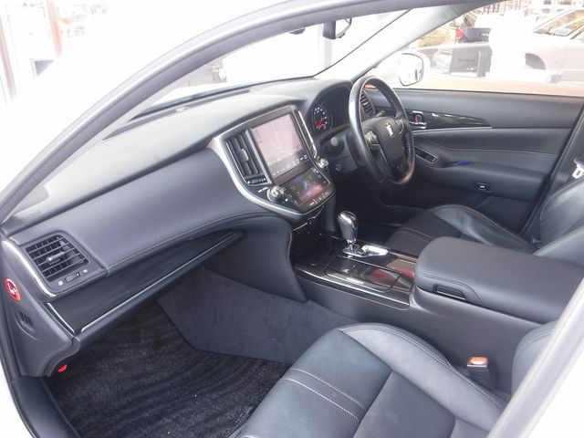 TOYOTA CROWN sedan hybrid 2013