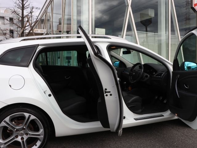 RENAULT RENAULT MEGANE ESTATE 2014