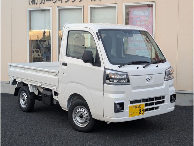 DAIHATSU HIJET truck 4WD 2025
