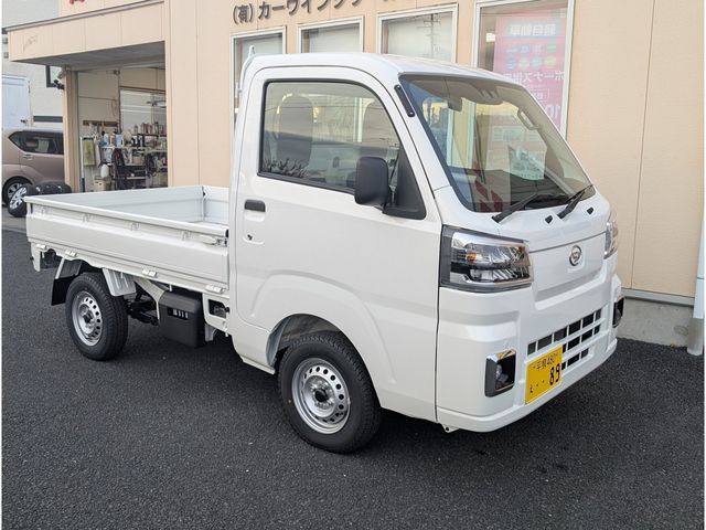 DAIHATSU HIJET truck 4WD 2025
