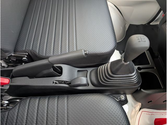 DAIHATSU HIJET truck 4WD 2025