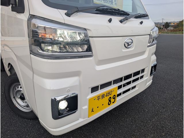 DAIHATSU HIJET truck 4WD 2025