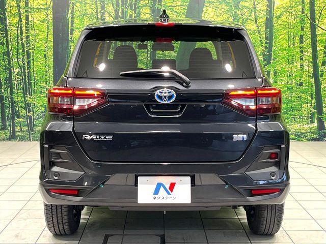 TOYOTA RAIZE HYBRID 2022