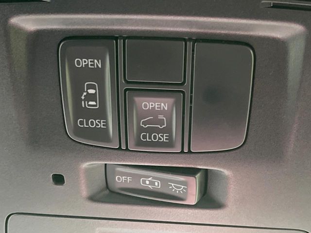 TOYOTA VELLFIRE 2015