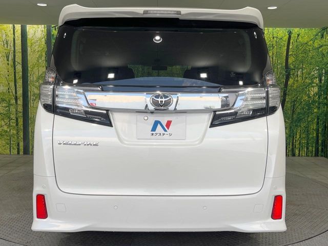 TOYOTA VELLFIRE 2015