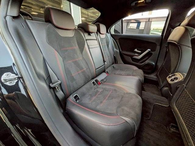 MERCEDES BENZ MERCEDES BENZ A class sedan 2020