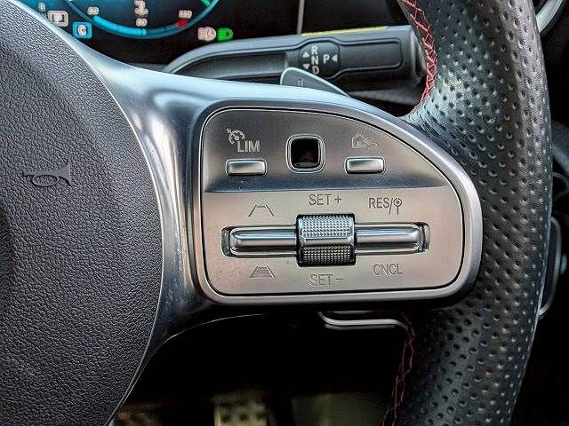 MERCEDES BENZ MERCEDES BENZ A class sedan 2020