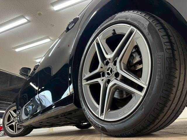 MERCEDES BENZ MERCEDES BENZ A class sedan 2020