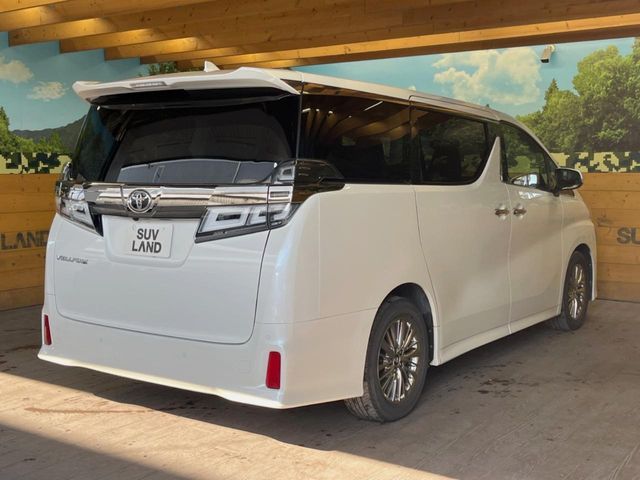 TOYOTA VELLFIRE 2018