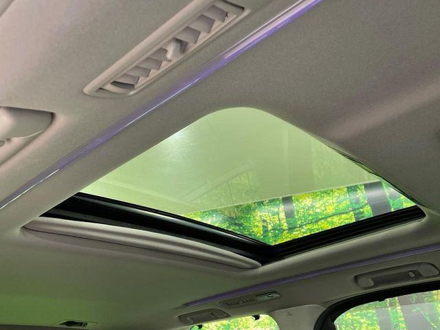 TOYOTA VELLFIRE 2017