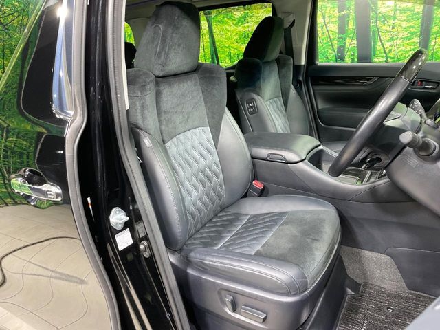 TOYOTA VELLFIRE 2017