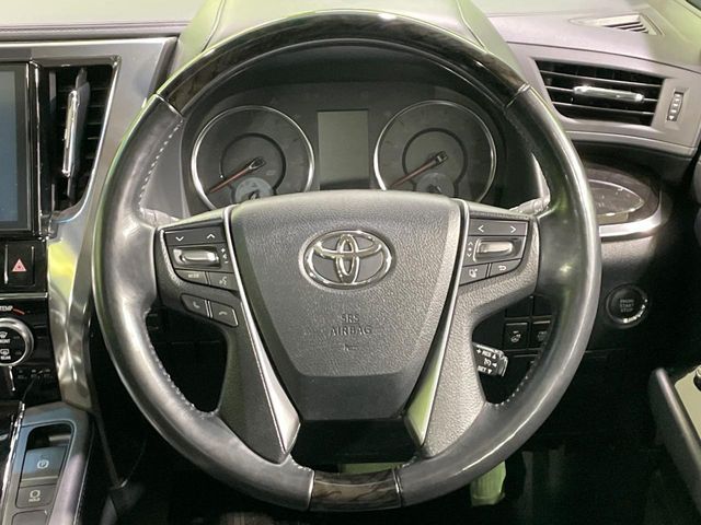 TOYOTA VELLFIRE 2017