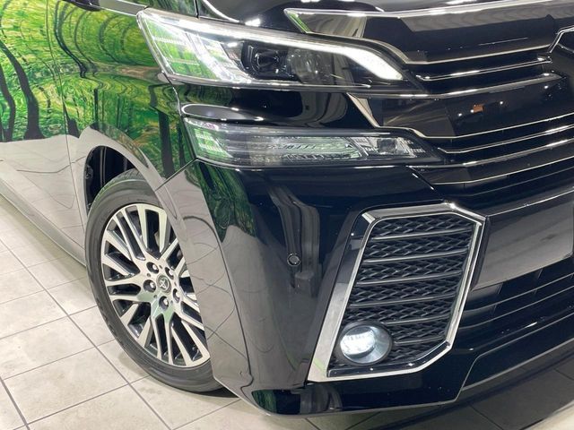 TOYOTA VELLFIRE 2017