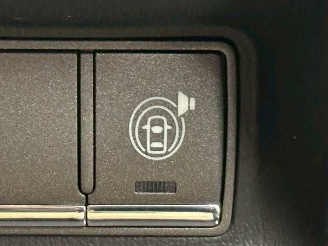 NISSAN FUGA HYBRID 2011