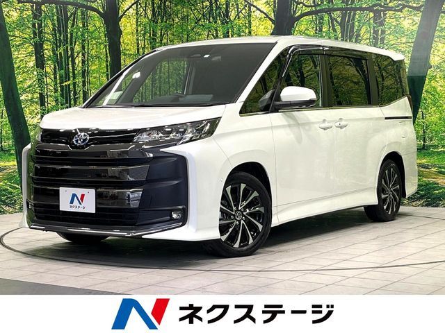 TOYOTA NOAH HYBRID 2023