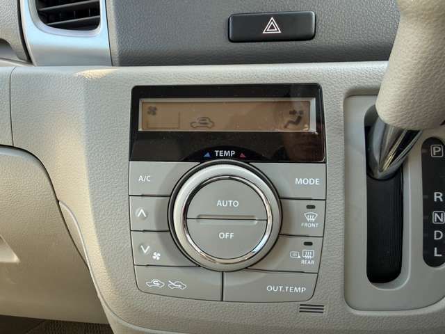 SUZUKI Spacia 4WD 2014