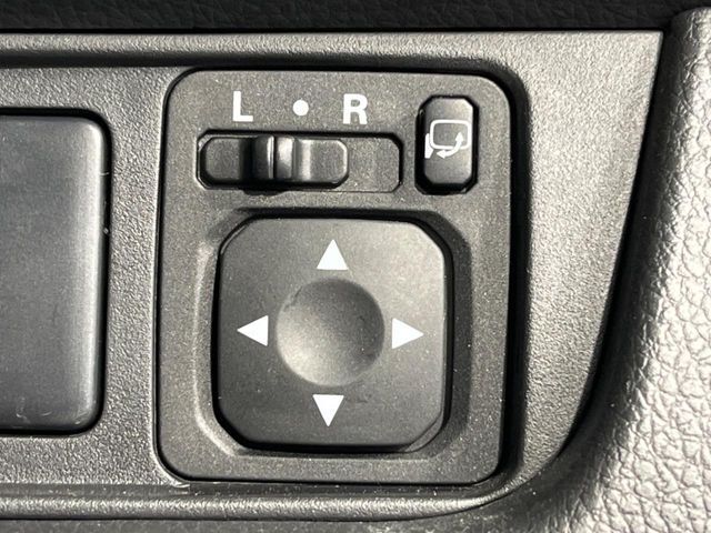 MITSUBISHI eK custom 2013