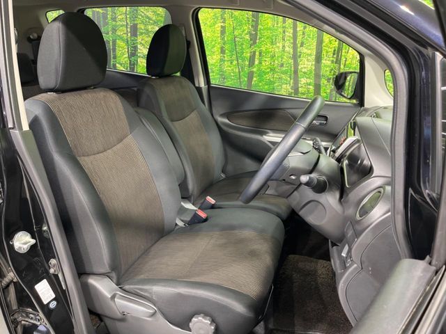 MITSUBISHI eK custom 2013