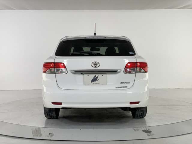 TOYOTA AVENSISWAGON 2013