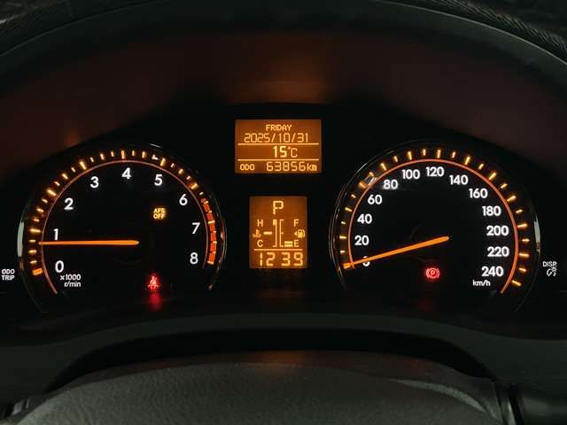 TOYOTA AVENSISWAGON 2013