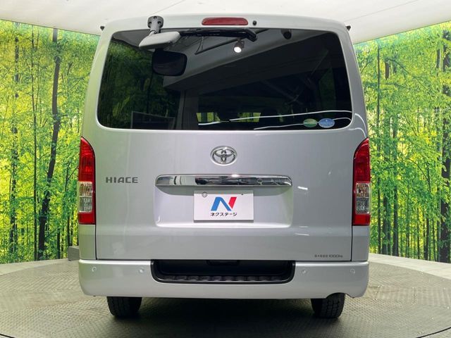 TOYOTA HIACE van 1.2t 2WD 2021