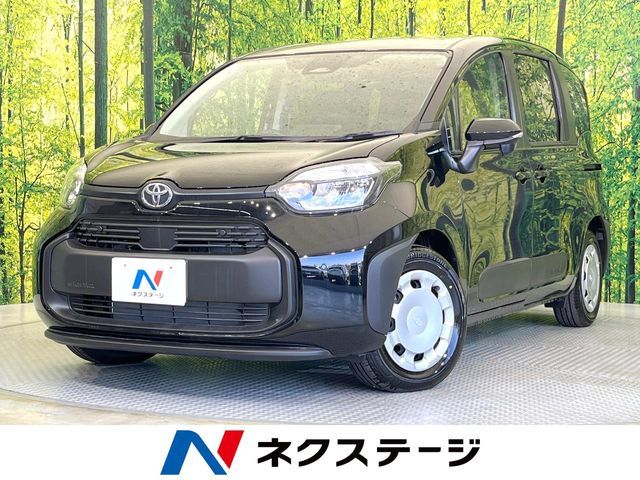 TOYOTA SIENTA HYBRID 2025