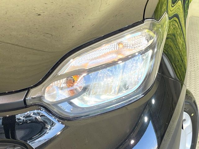 TOYOTA SIENTA HYBRID 2025